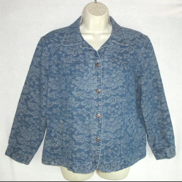 Allison Daley Jackets & Blazers - ALLISON DALEY jean jacket Cotton Denim Floral